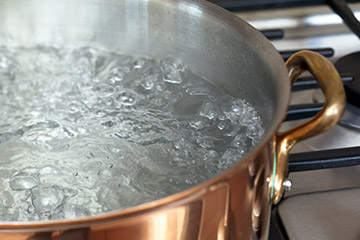 photo of pot of boiling water